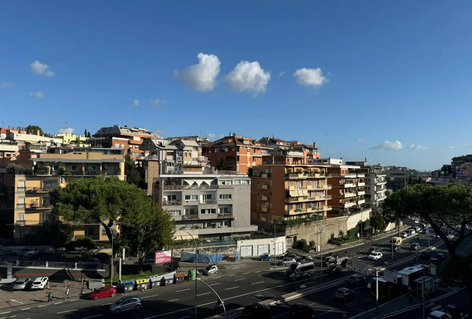 Bright And Residential Roman Apt With Terrace Rom
